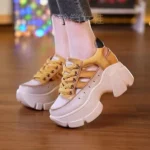 CT1232 – Inner height-enhancing closed-toe women’s shoes (5)