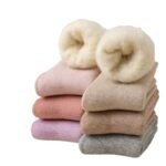 DR653 – Women’s thick fleece-lined socks (3)