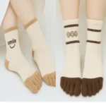DR652 – Five-finger cotton socks for women (2)